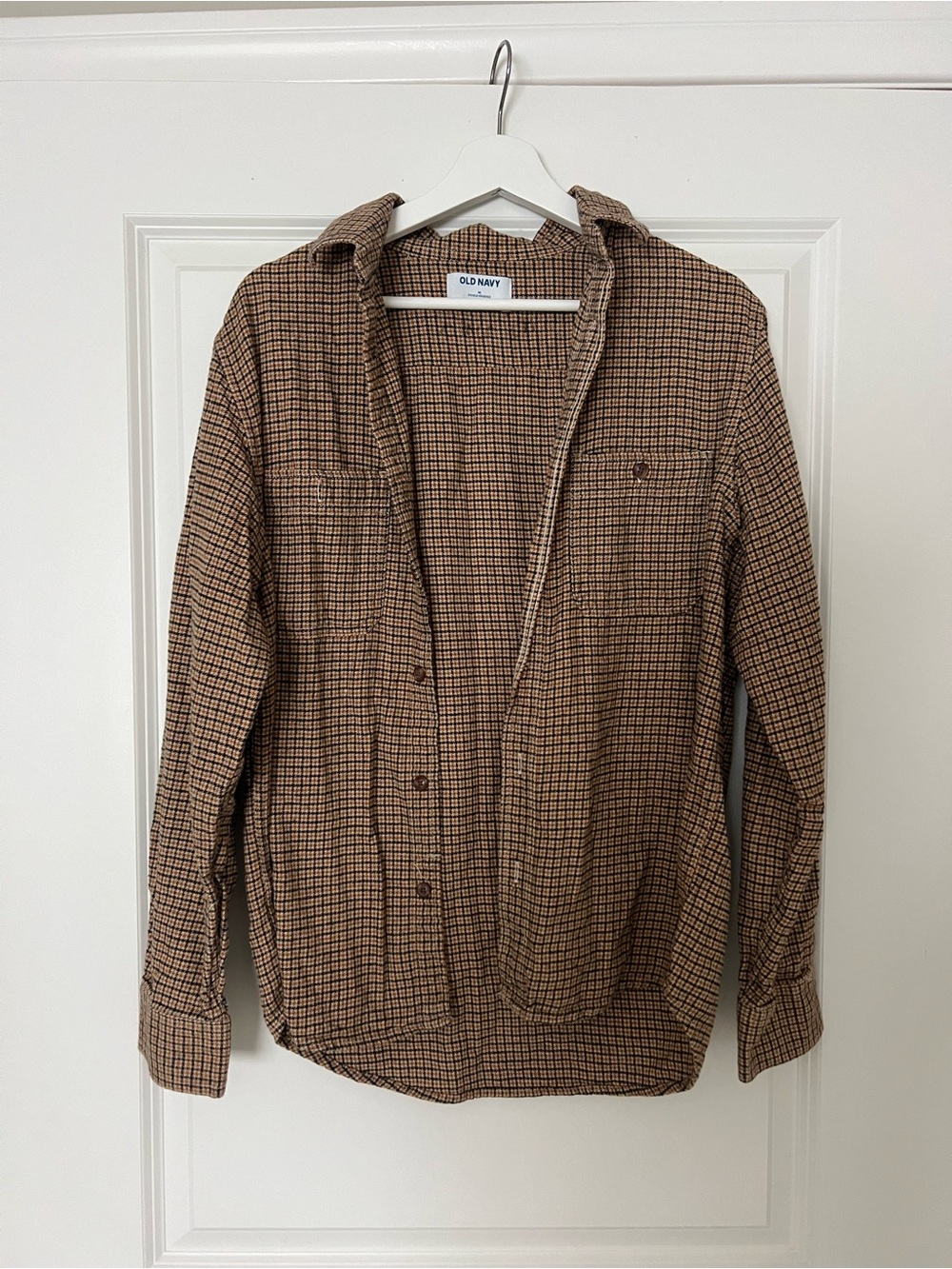 Old Navy Brown Plaid Men's Button-Up flan